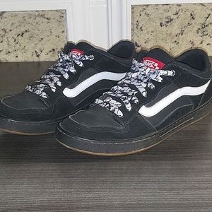 Men's Authentic Vans Size 11